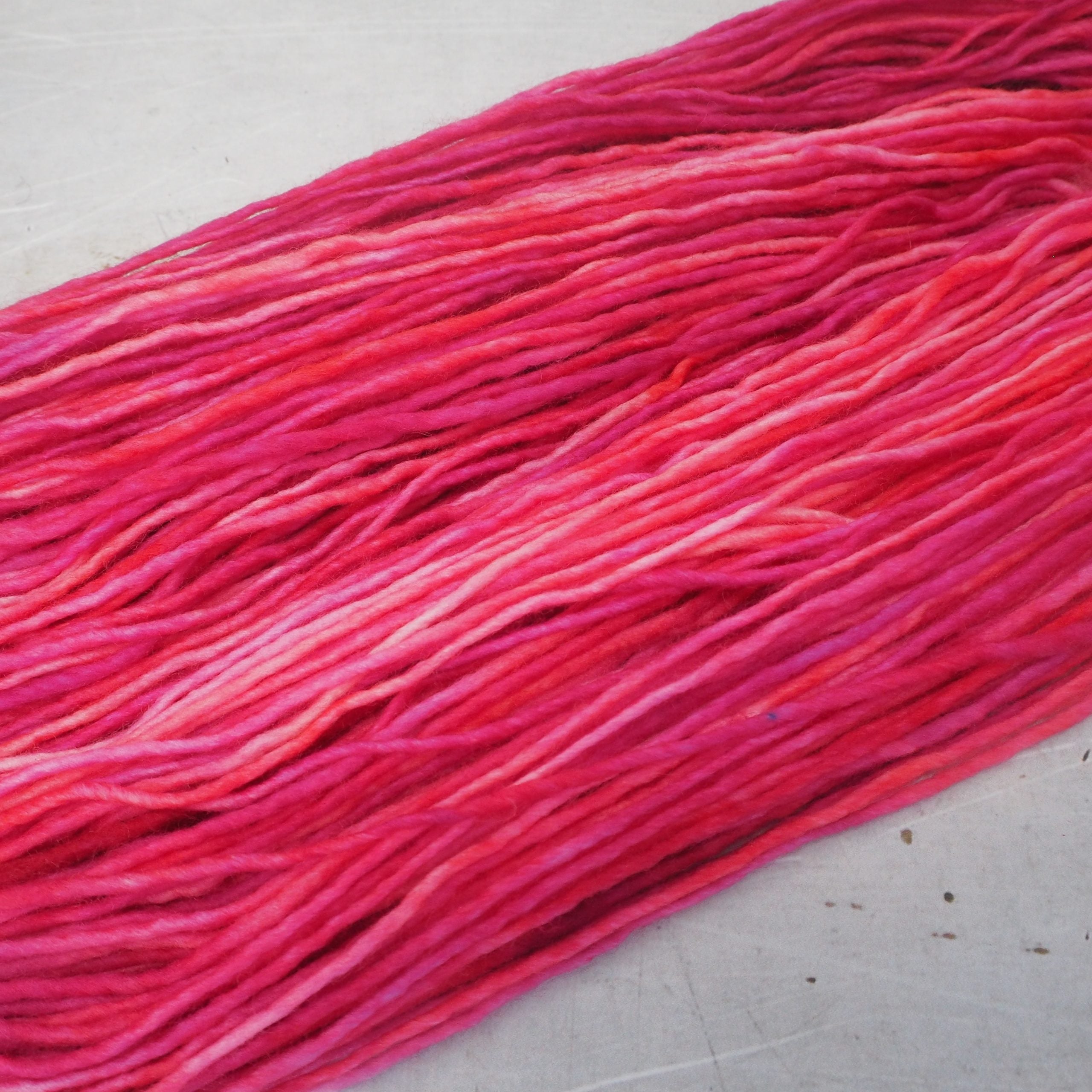 Lone Ranger DK - Superwash Merino - 100g/220m