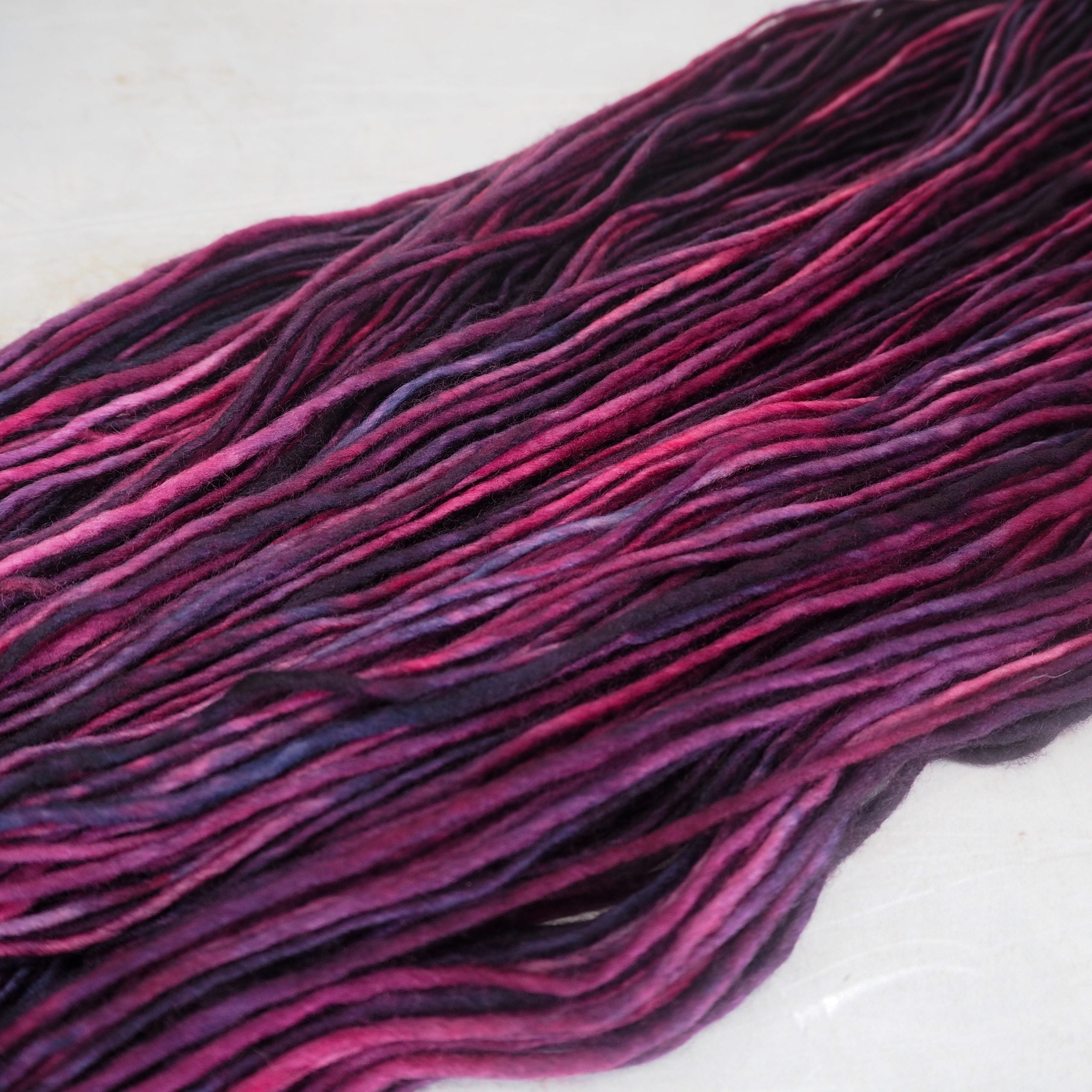 Lone Ranger DK - Superwash Merino - 100g/220m