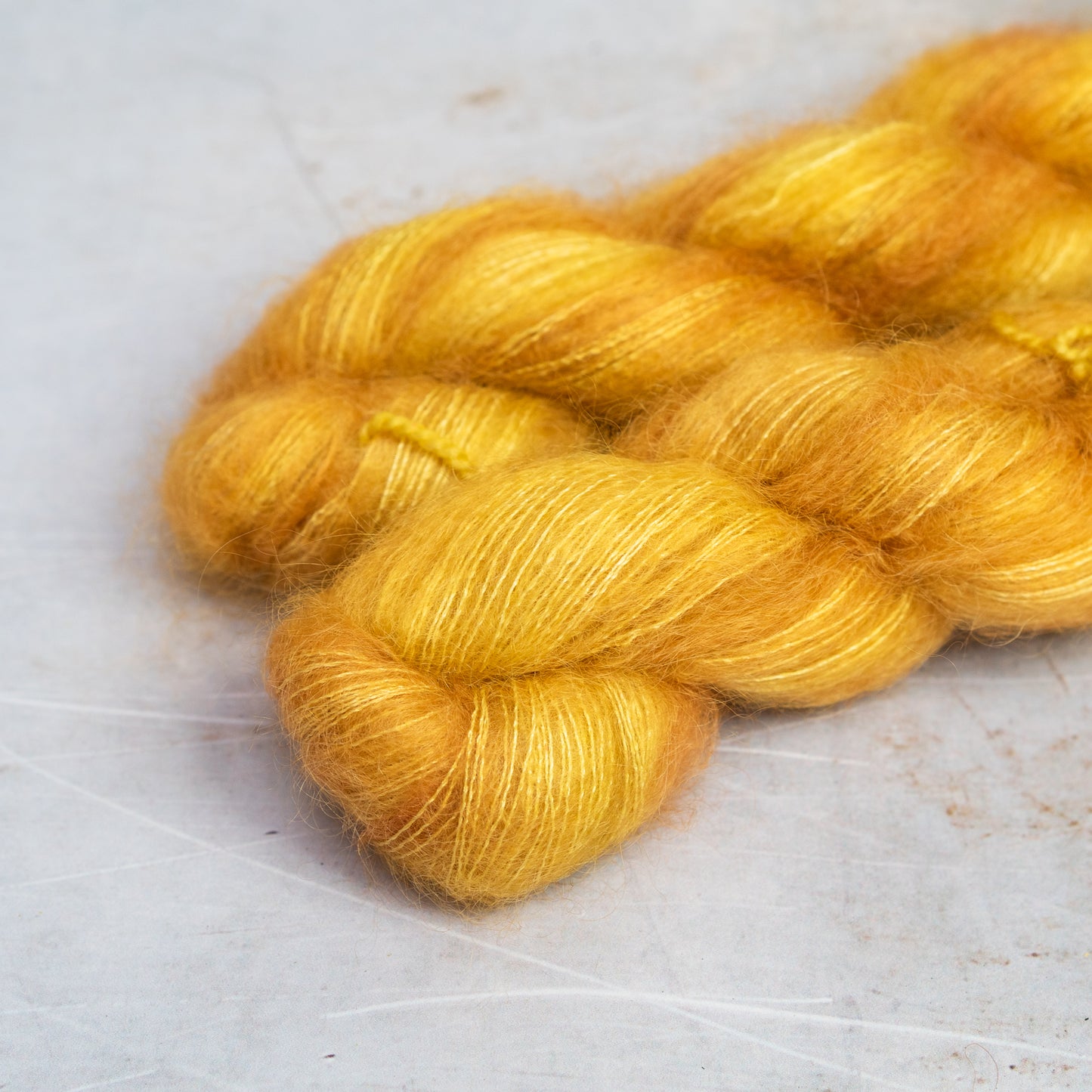 Willo-the-Wisp Lace - Kid mohair/silk - 420m/50g