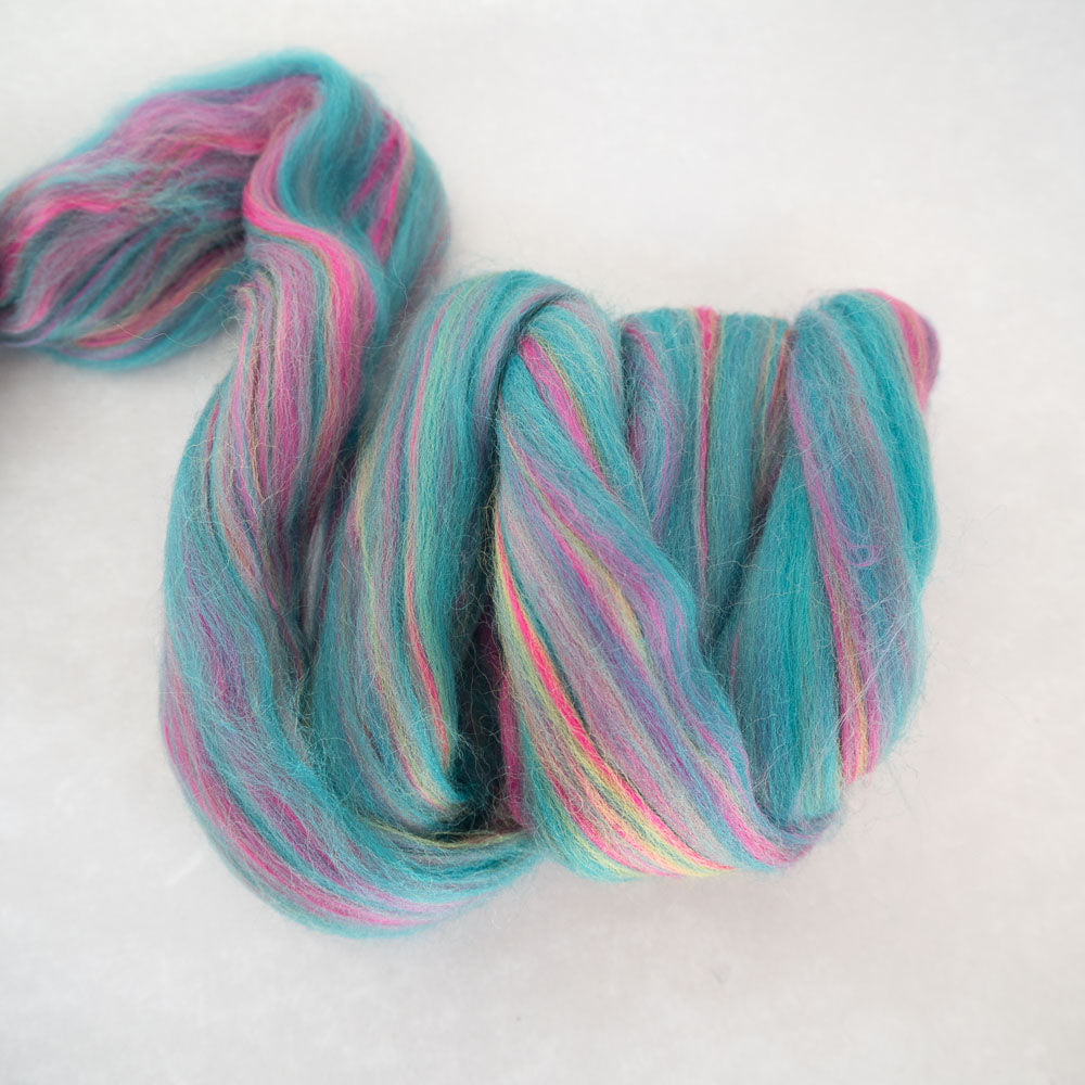 Kite Flying - Corriedale/Merino/Mulberry Silk Combed Top - 50g