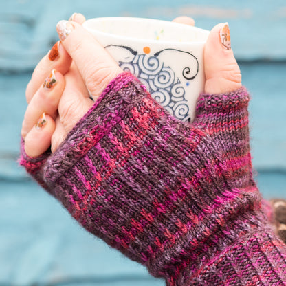 Gilded Cage Fingerless Mitts Knitting Pattern